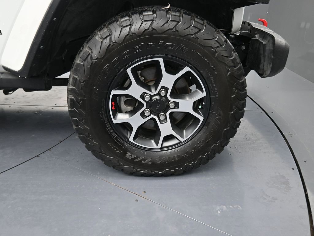 Used 2022 Jeep Wrangler Unlimited Rubicon w/ Cold Weather Group AWD/4WD image 5