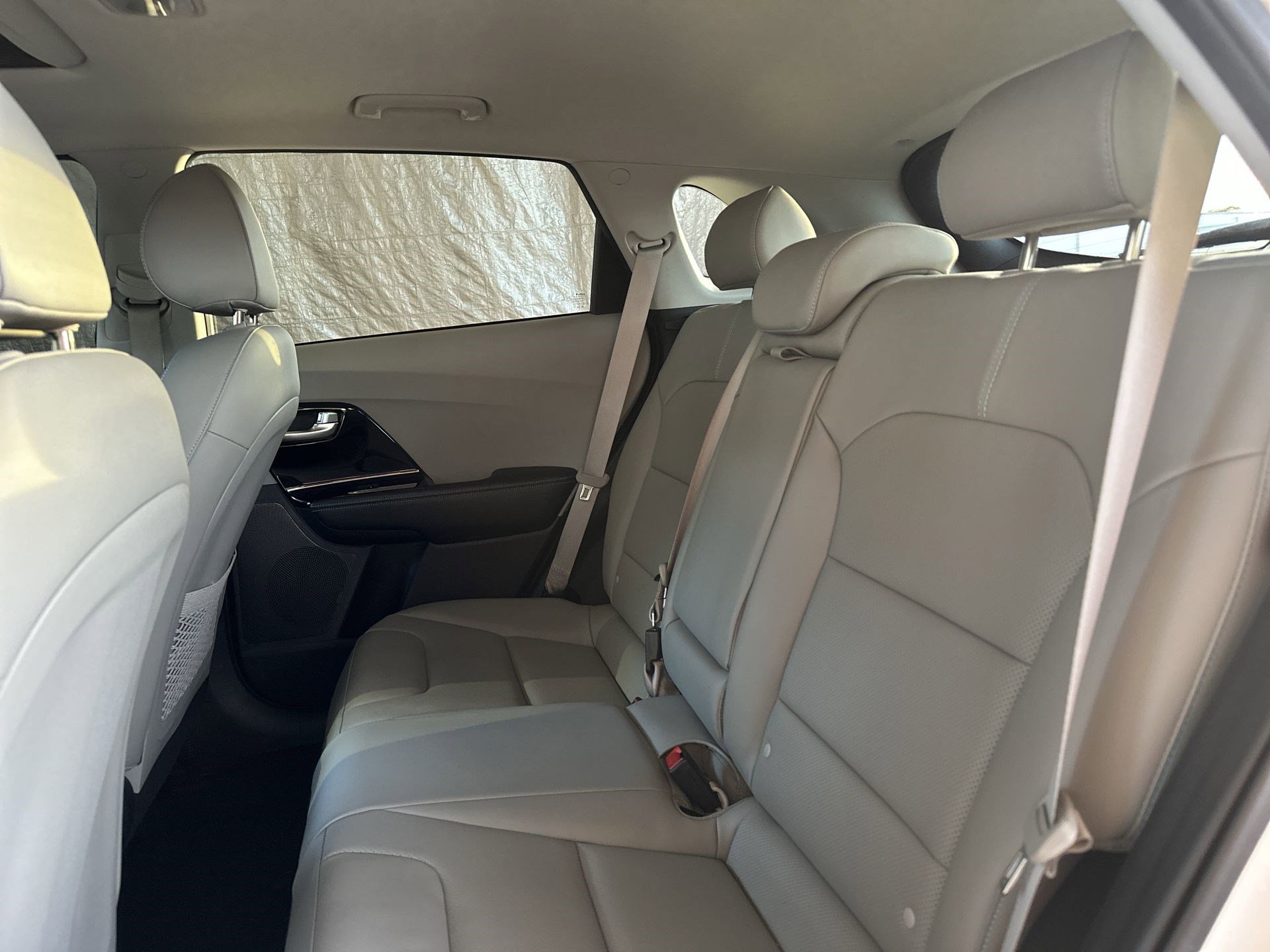 Certified 2022 Kia Niro EX Premium image 25