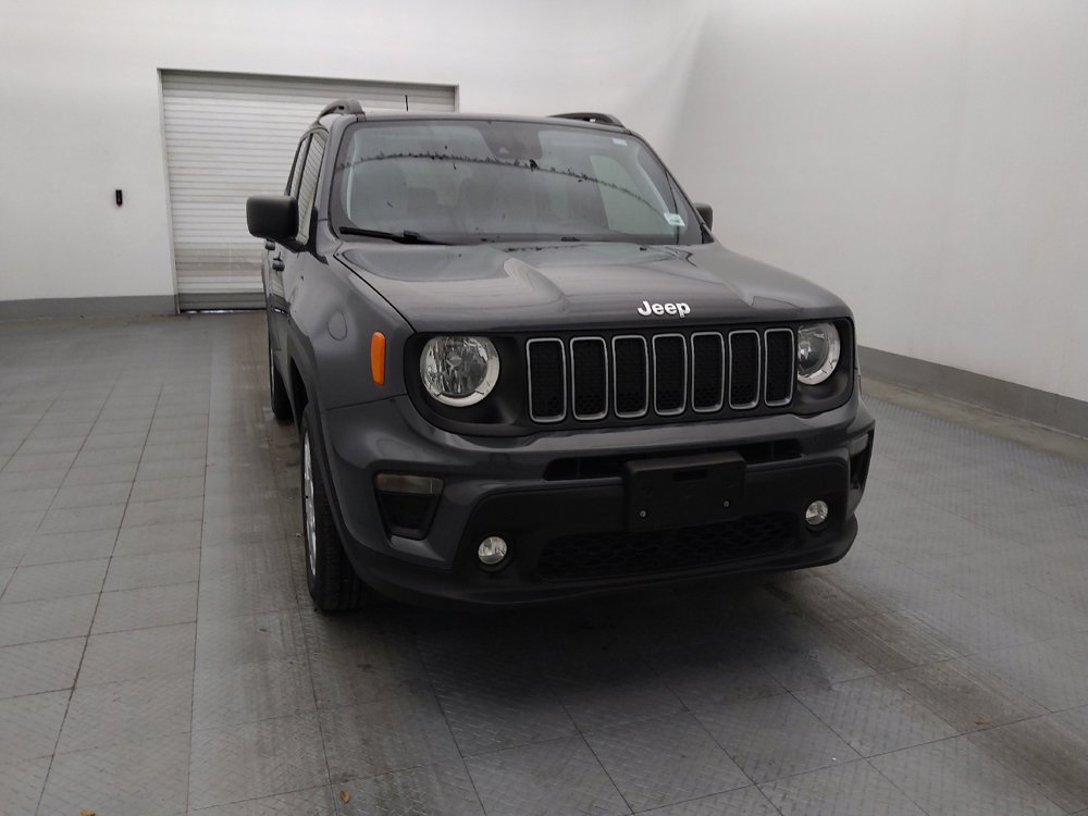 Used 2022 Jeep Renegade Latitude w/ Sun/Sound Group image 14