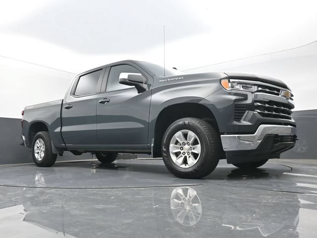 Used 2025 Chevrolet Silverado 1500 LT AWD/4WD image 48
