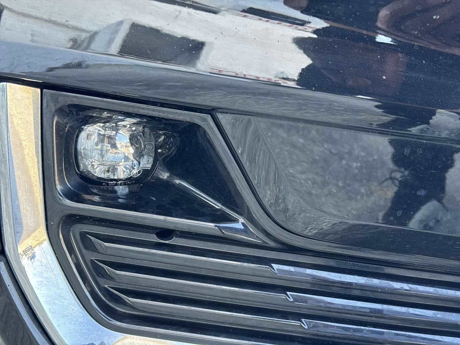 Used 2022 GMC Terrain Denali w/ Denali Premium Package image 10