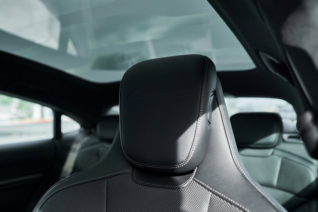 Used 2025 Porsche Taycan Turbo S w/ Premium Package image 48