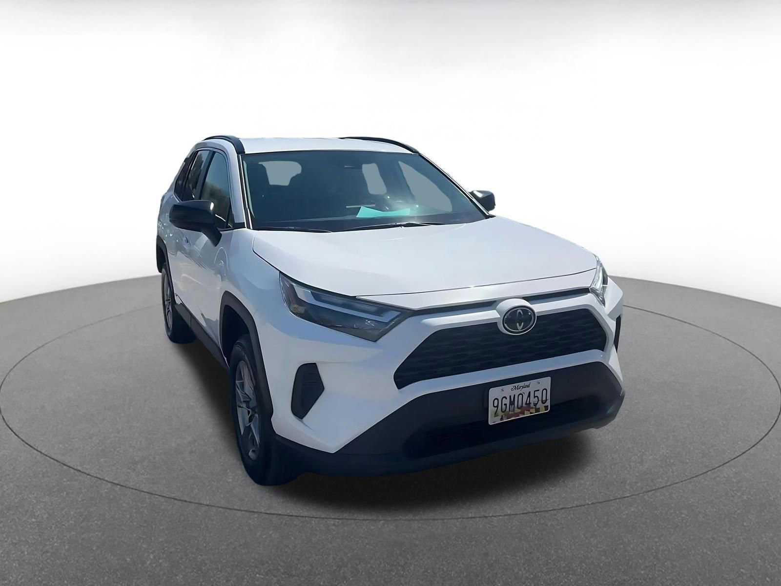 Used 2025 Toyota RAV4 LE AWD/4WD image 3