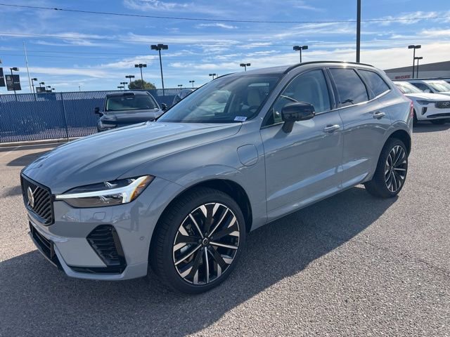 New 2026 Volvo XC60 T8 Ultra w/ Climate Package AWD/4WD image 8