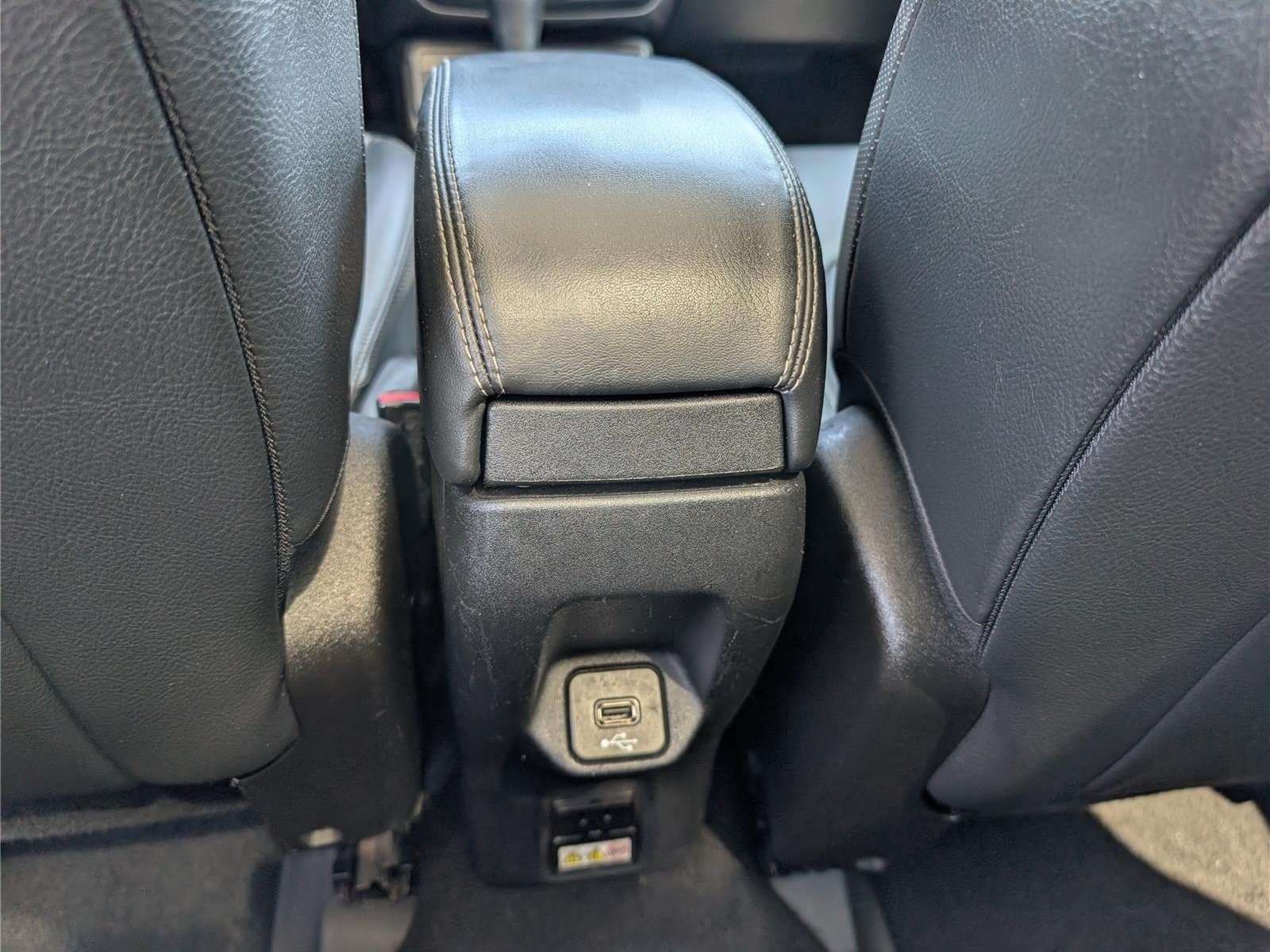 Used 2022 Jeep Renegade Limited w/ Sun, Sound & Wheels Group AWD/4WD image 19