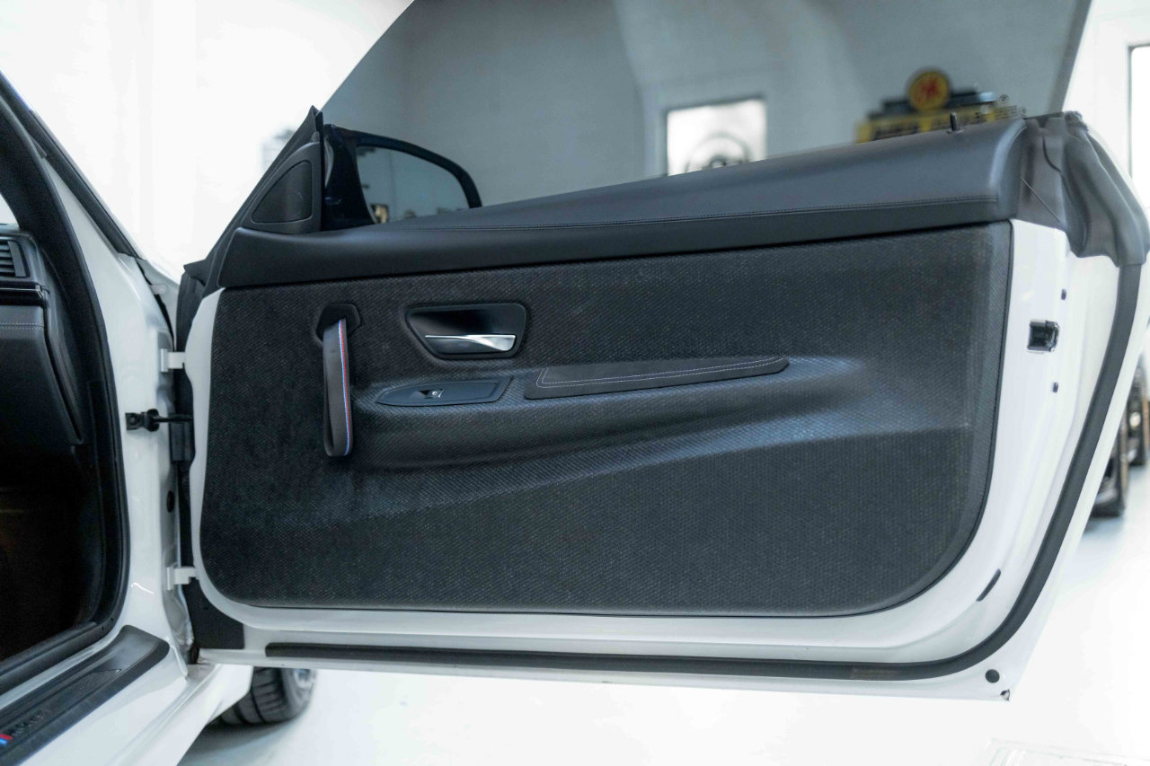 Used 2019 BMW M4 CS w/ Executive Package image 58