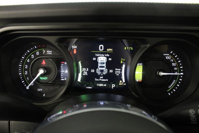 Used 2025 Jeep Wrangler Unlimited Sahara image 11