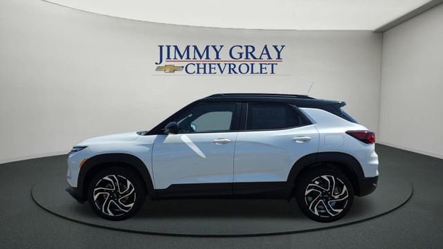 New 2026 Chevrolet TrailBlazer RS w/ Convenience Package image 2