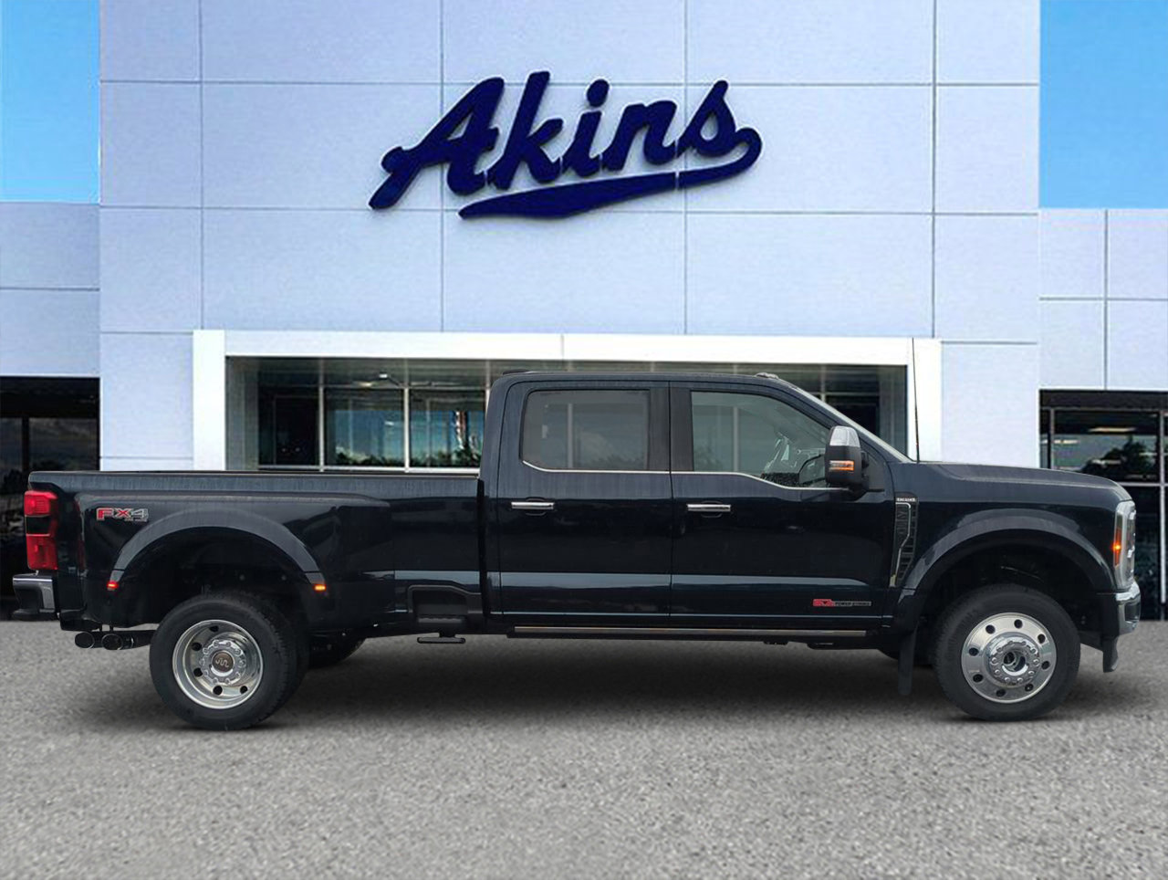 Used 2025 Ford F450 King Ranch w/ Chrome Package