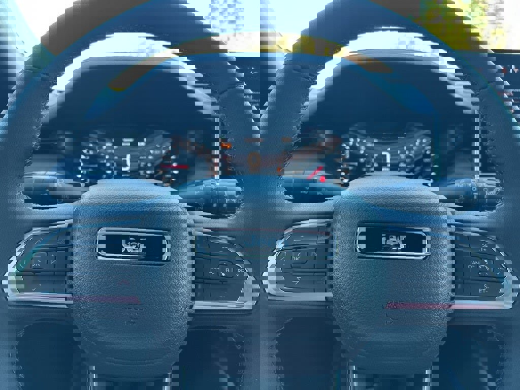 New 2026 Jeep Compass Latitude image 22