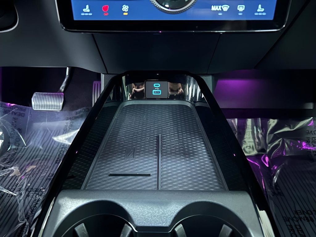 Used 2022 Ford Mustang Mach-E Premium image 19