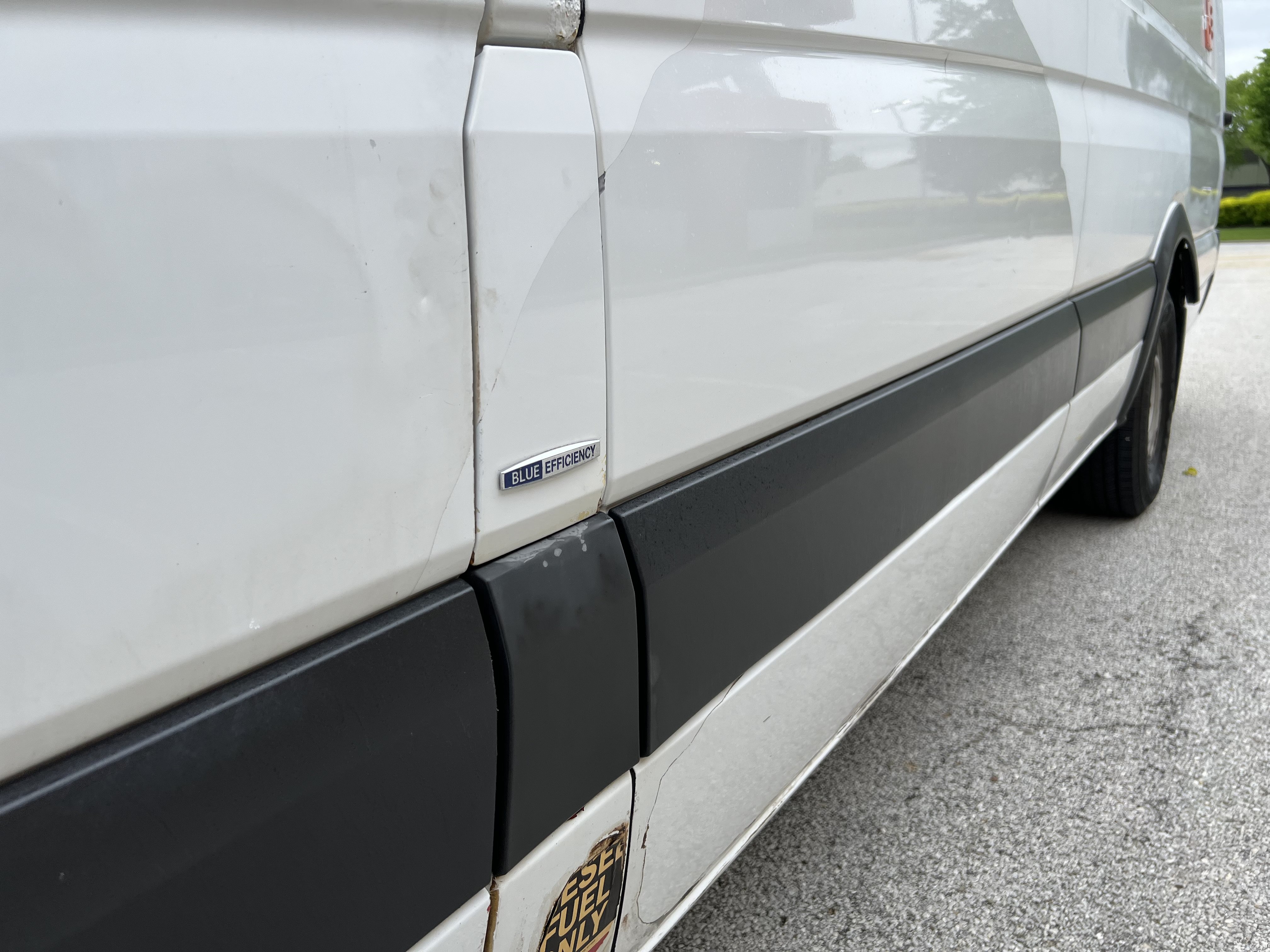 Used 2013 Mercedes-Benz Sprinter 2500 image 37