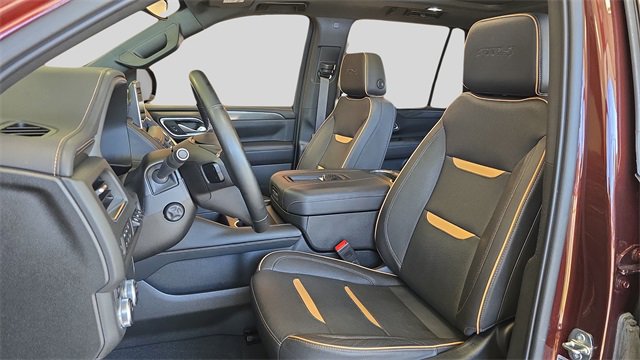 Used 2023 GMC Yukon AT4 w/ AT4 Premium Package image 11