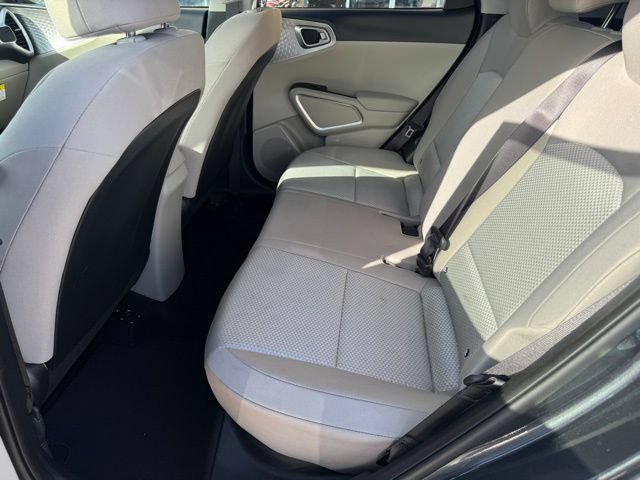Certified 2025 Kia Soul LX w/ LX Technology Package FWD image 12