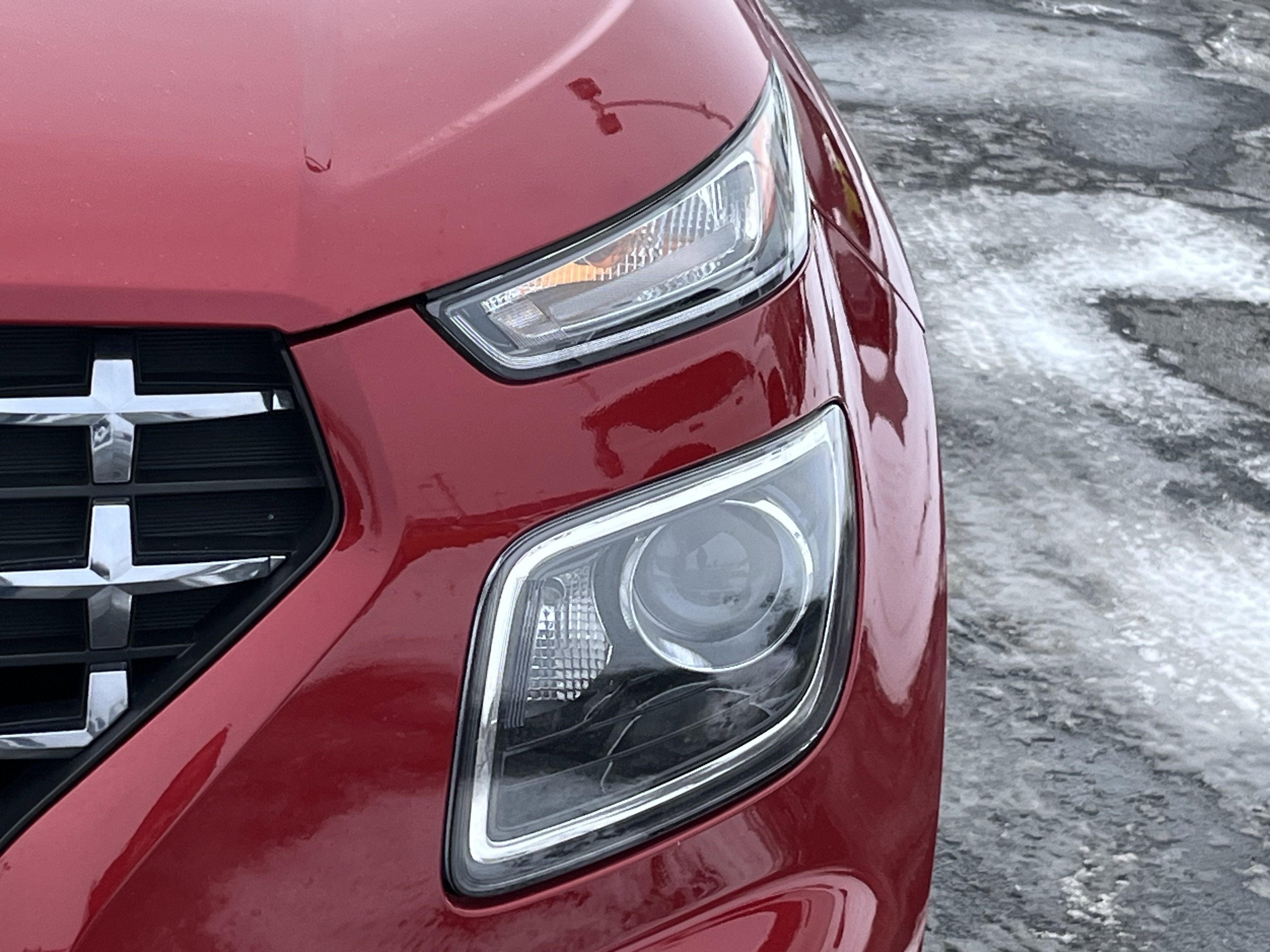 Used 2022 Hyundai Venue SEL image 52