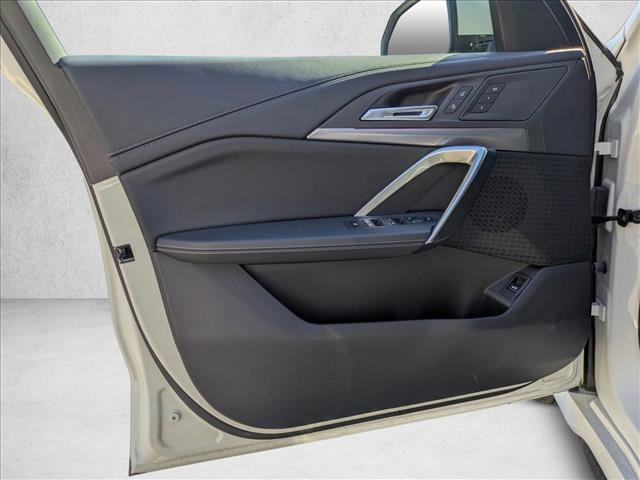 Used 2025 BMW X1 xDrive28i image 10