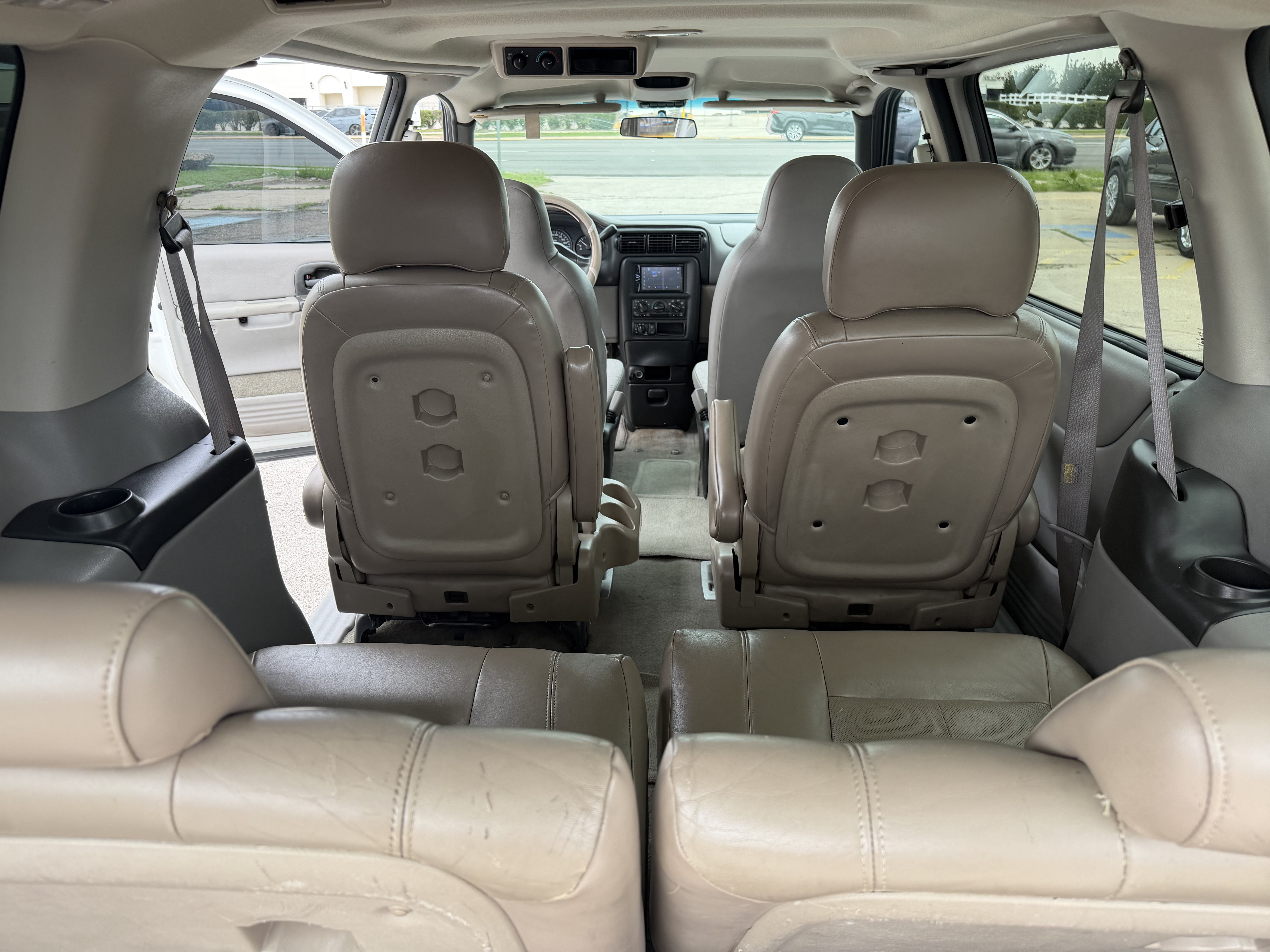 Used 2003 Chevrolet Venture Extended w/ Climate Package FWD image 4