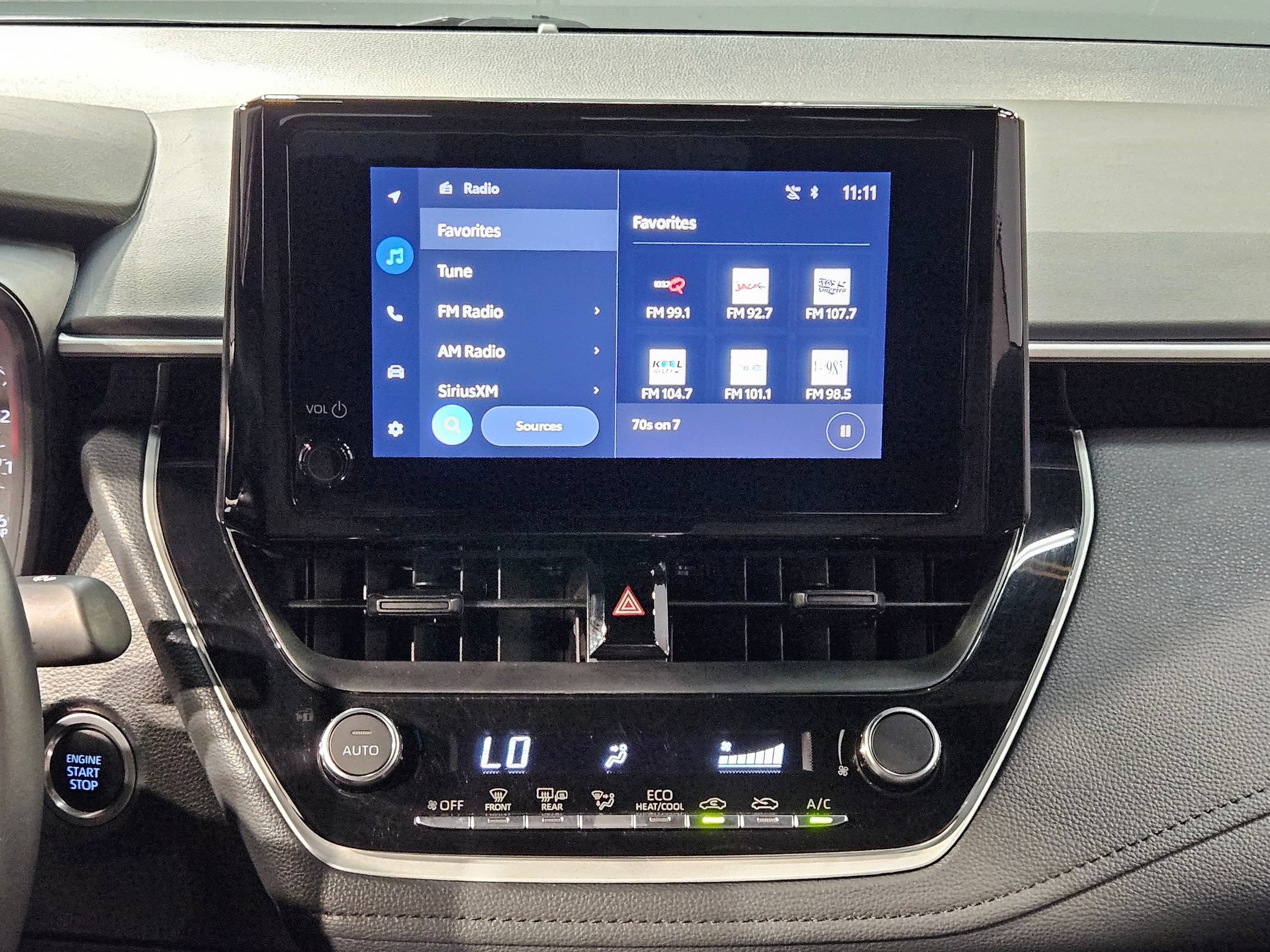 Used 2025 Toyota Corolla SE FWD image 16