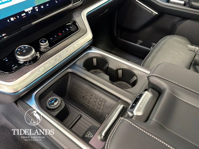 New 2025 Ford Expedition Platinum w/ Stealth Appearance Package image 26