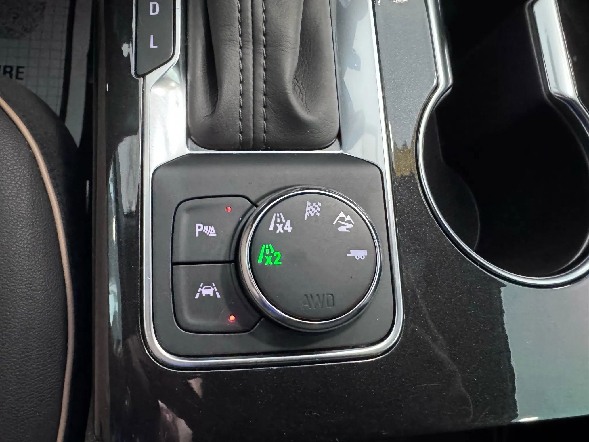 Used 2021 Chevrolet Blazer Premier w/ LPO, Black Accent Package AWD/4WD image 38