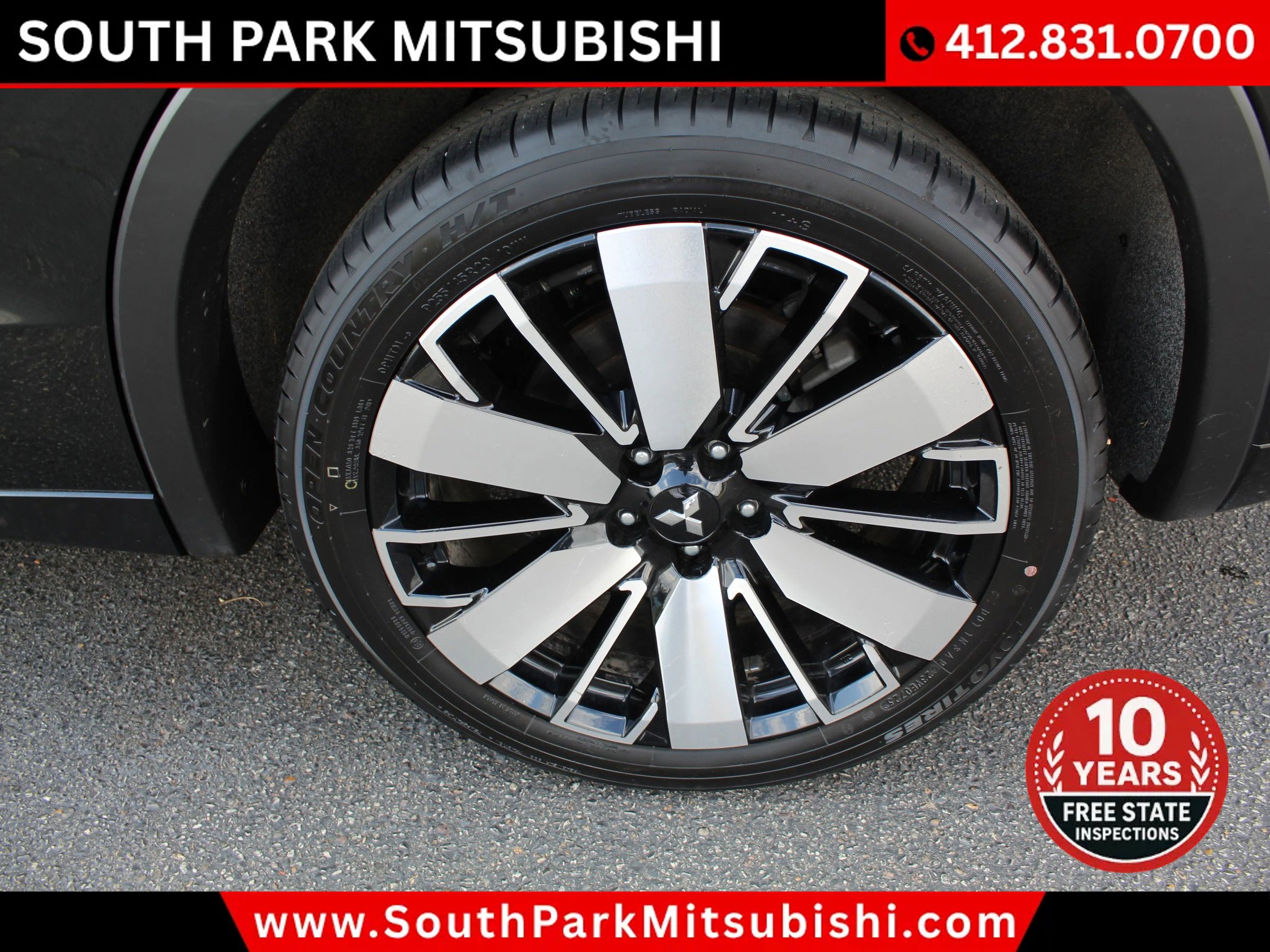 Used 2025 Mitsubishi Outlander SEL image 36