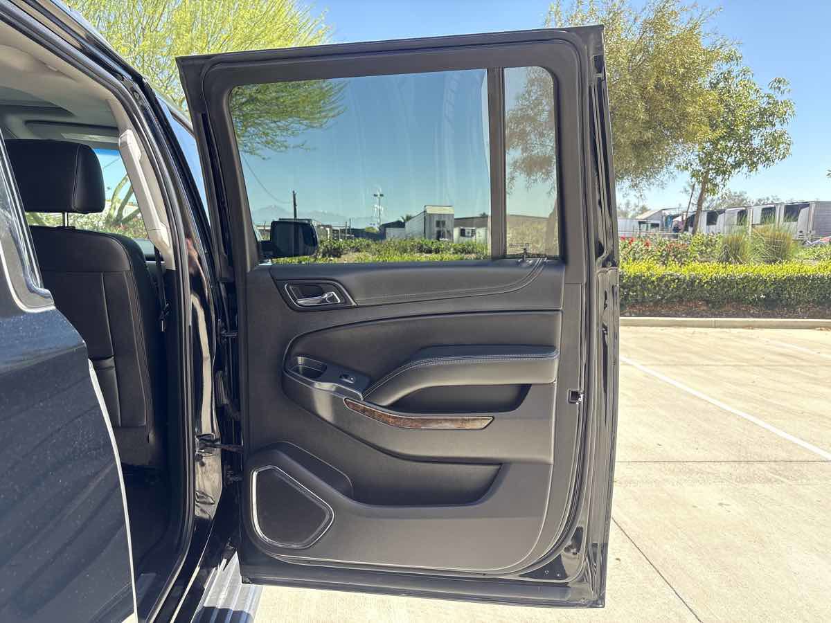 Used 2017 Chevrolet Suburban LT AWD/4WD image 18