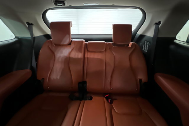 Used 2025 Kia Carnival SX FWD image 21
