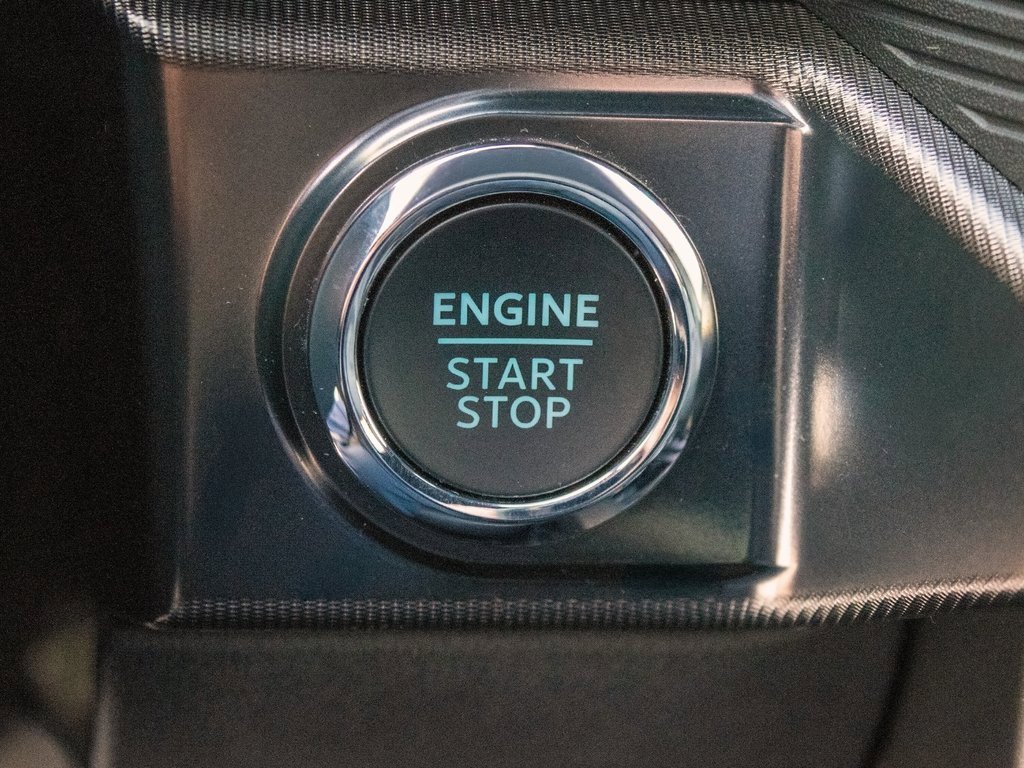 Used 2024 Ford F150 Lariat w/ Equipment Group 502A High image 19