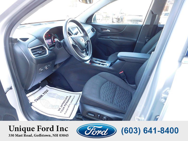 Used 2020 Chevrolet Equinox LT w/ Driver Convenience Package image 12