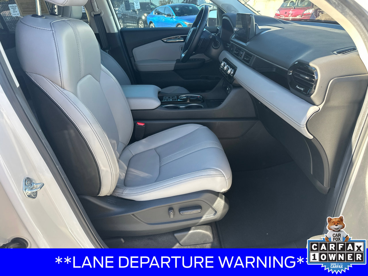Used 2025 Honda Pilot Touring image 13