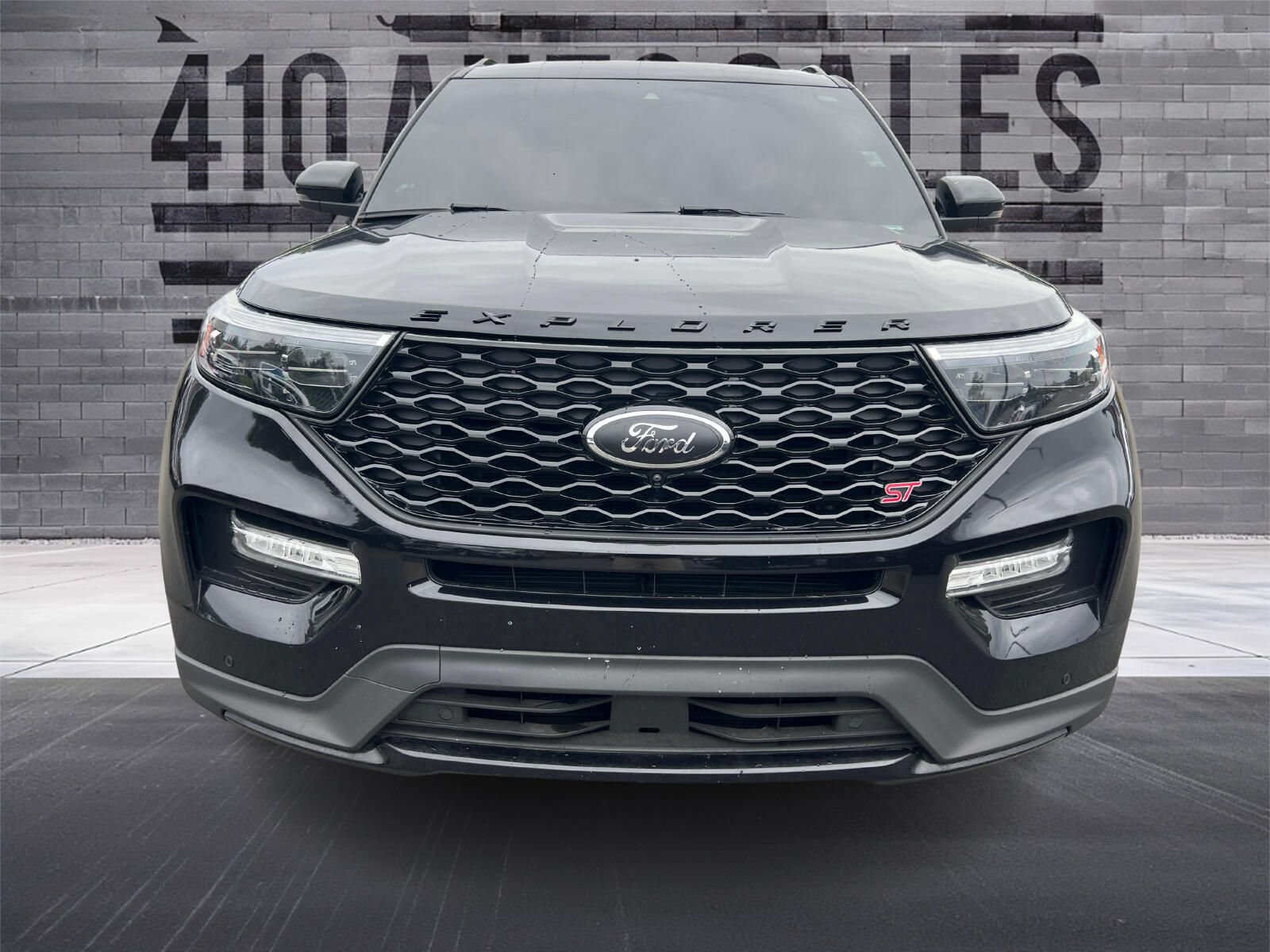 Used 2020 Ford Explorer ST w/ Premium Technology Package AWD/4WD image 5