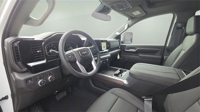 New 2026 GMC Sierra 2500 SLT w/ SLT Premium Package image 33