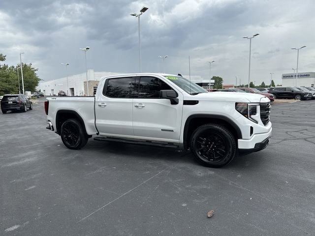 Used 2022 GMC Sierra 1500 Elevation w/ LPO, Elevation Black Package AWD/4WD image 6