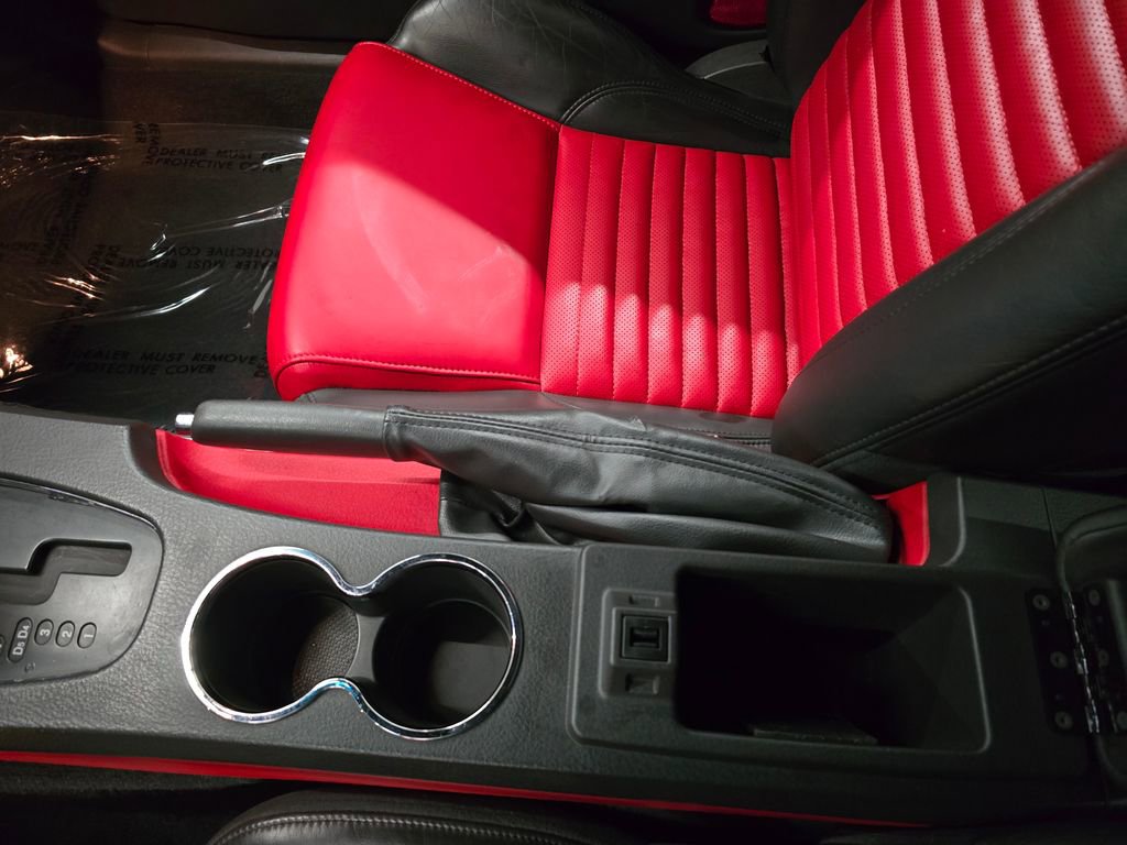 Used 2002 Ford Thunderbird image 29