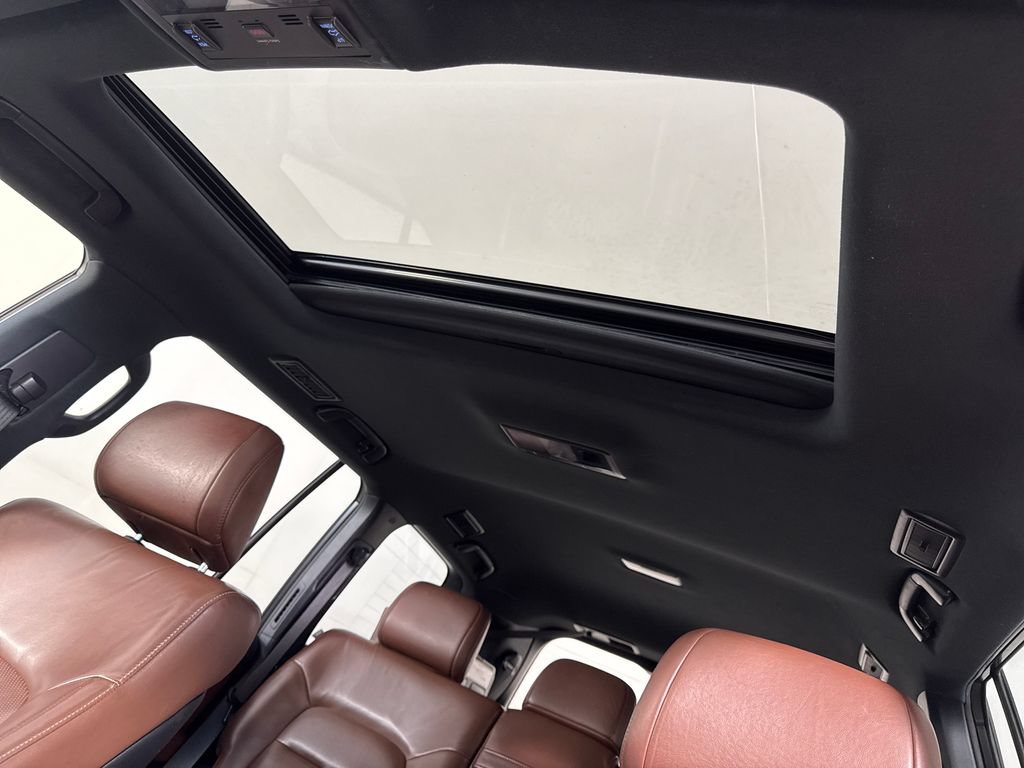 Used 2019 Toyota Land Cruiser AWD/4WD image 21