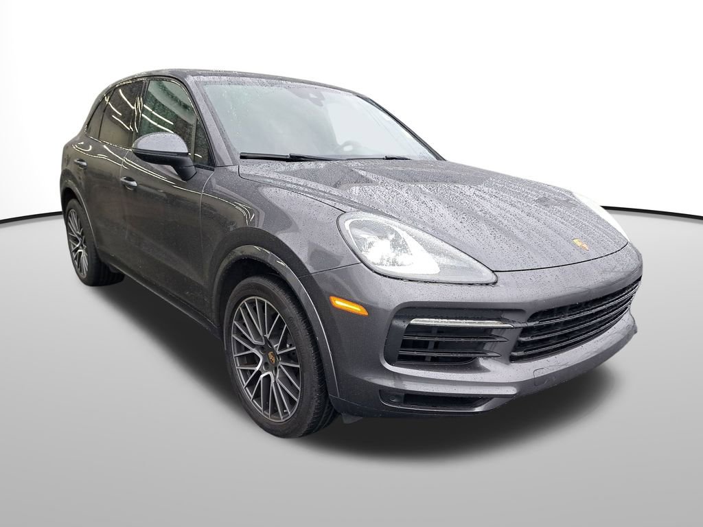 Used 2021 Porsche Cayenne image 3