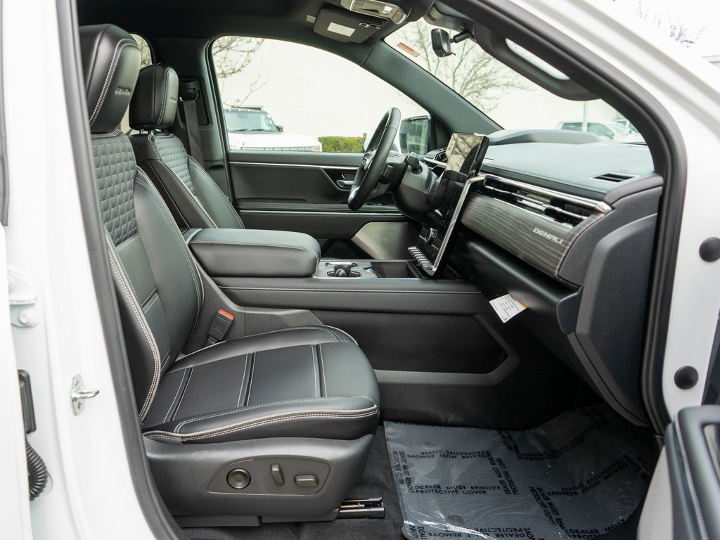 Used 2025 GMC Sierra EV Denali image 10