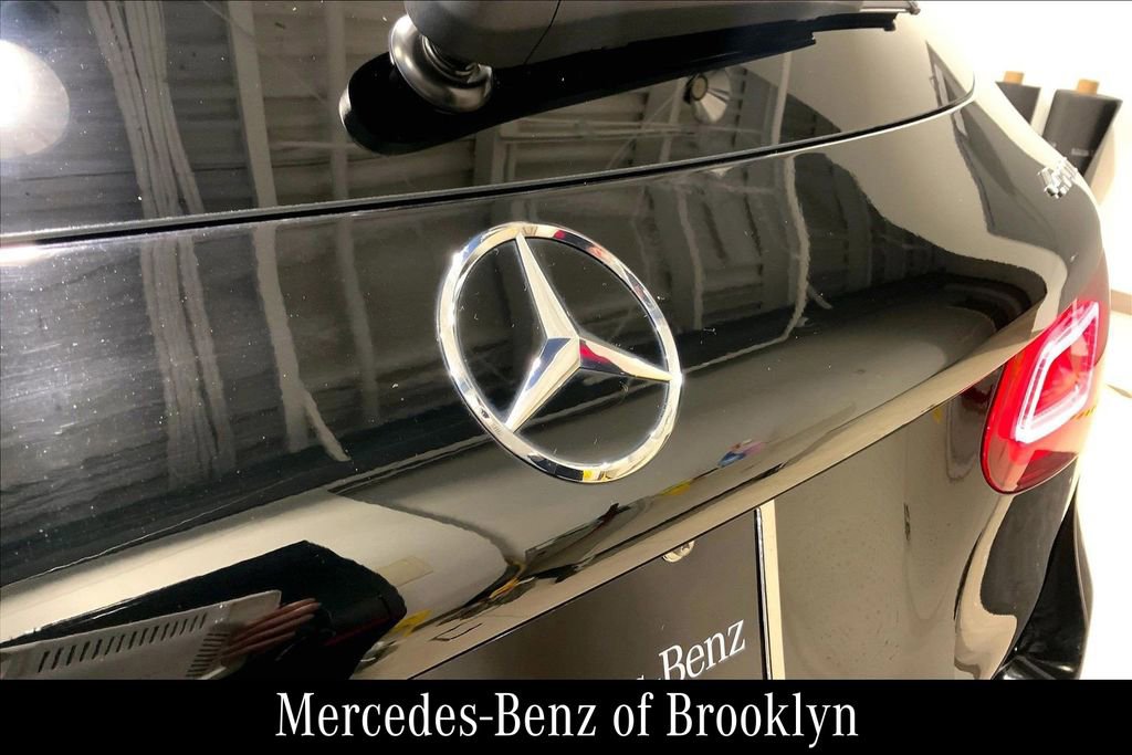 Used 2022 Mercedes-Benz GLC 300 4MATIC image 33
