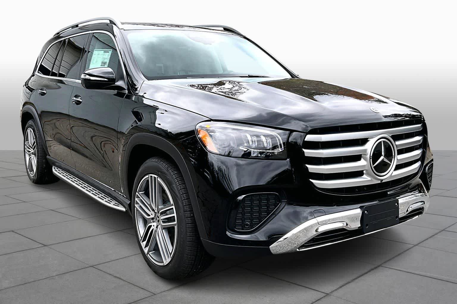New 2026 Mercedes-Benz GLS 450 4MATIC image 2