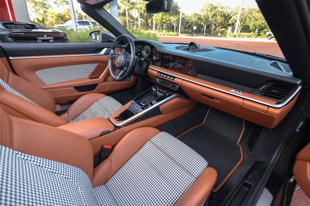 Used 2024 Porsche 911 Turbo S image 39