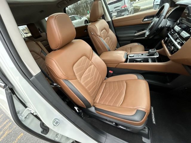 Certified 2023 Nissan Pathfinder Platinum image 26