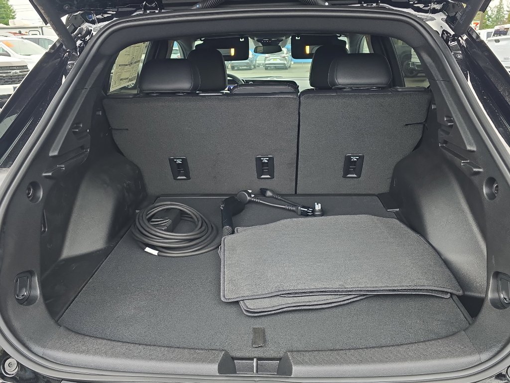 New 2026 Chevrolet Equinox EV LT image 9