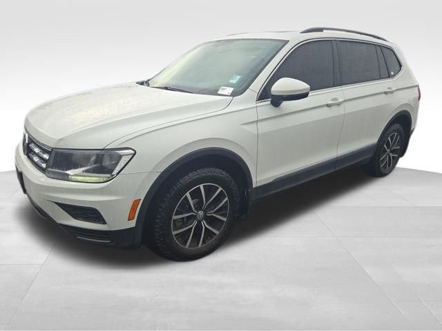 Used 2021 Volkswagen Tiguan SE image 3