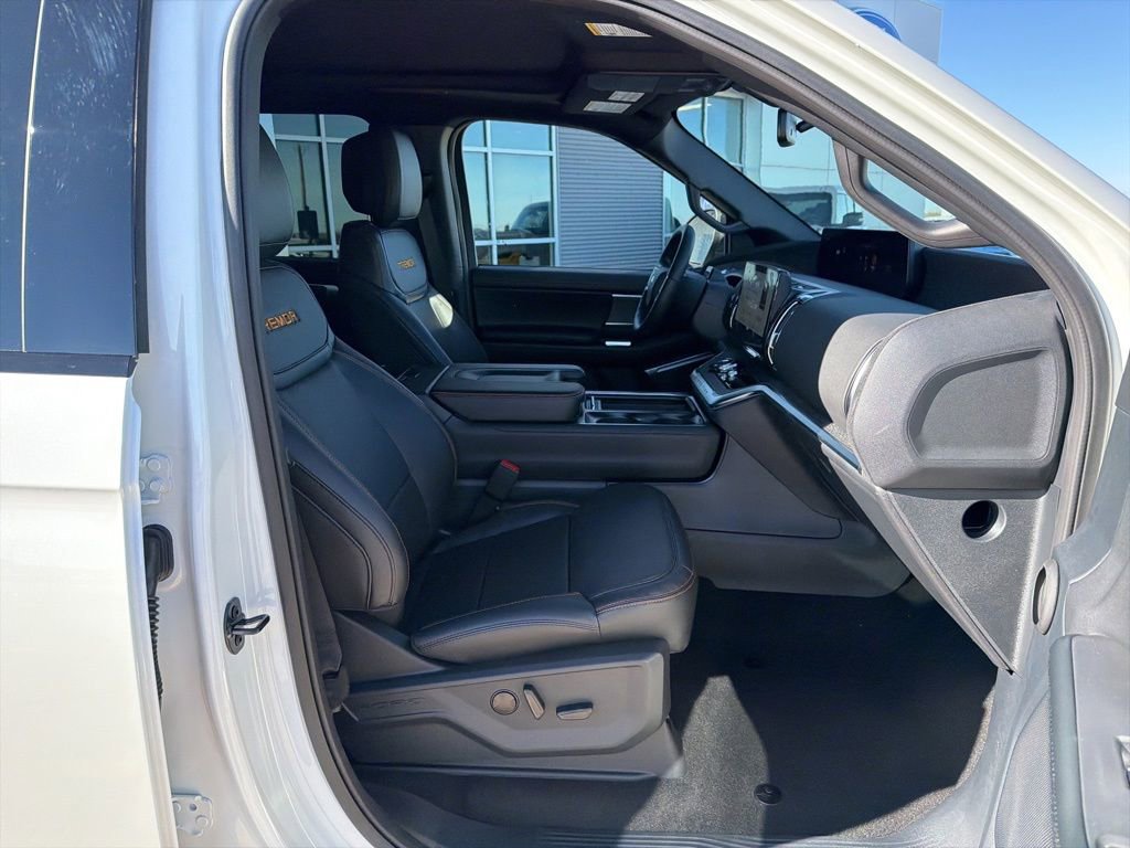 New 2026 Ford Expedition Tremor image 29