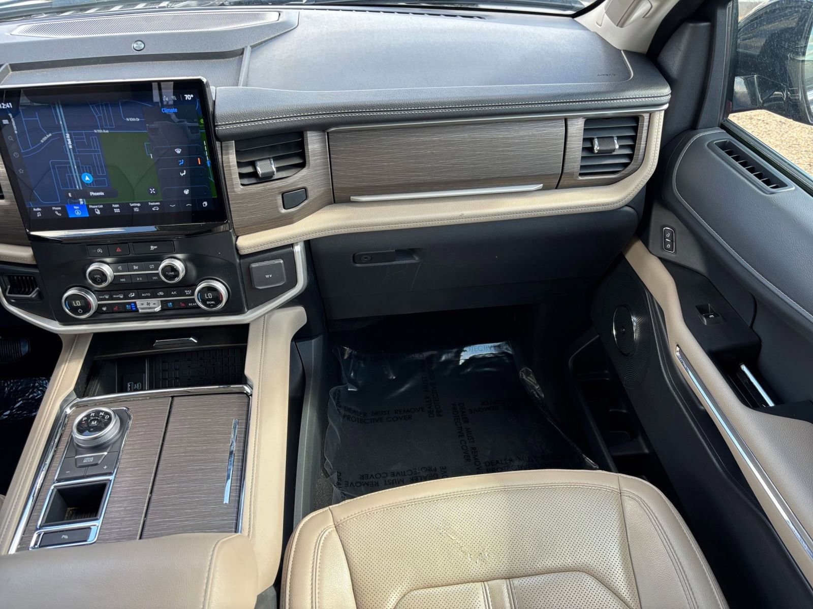 Used 2024 Ford Expedition Limited image 40