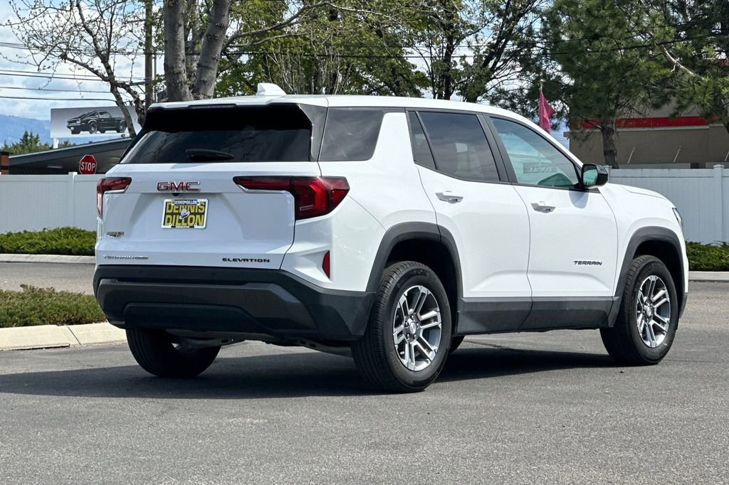 Used 2026 GMC Terrain Elevation AWD/4WD image 4