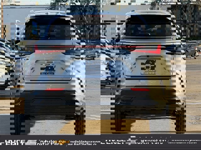 Used 2024 Lexus NX 350h AWD w/ Vision Package image 7