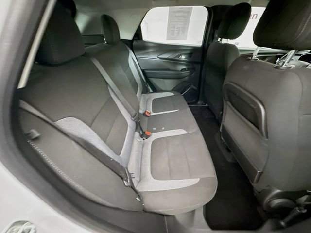 Used 2022 Chevrolet TrailBlazer LT w/ LPO, Blackout Package FWD image 25