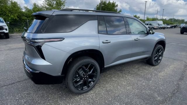 New 2026 Chevrolet Traverse RS w/ LPO, Floor Liner Package AWD/4WD image 2