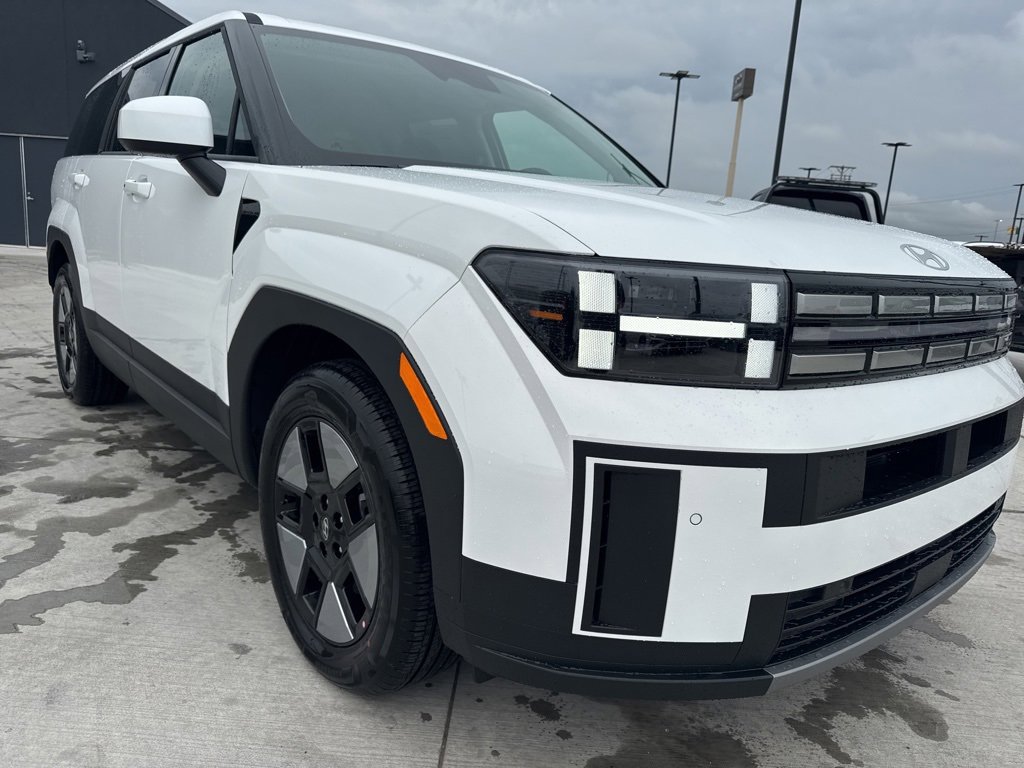 New 2026 Hyundai Santa Fe SE image 3